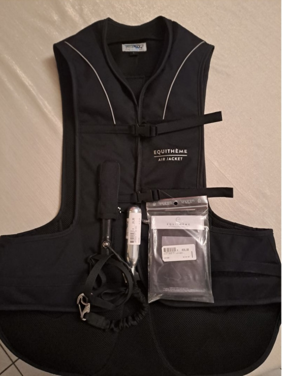 Gilet airbag cavalier Equithème (L) neuf occasion
