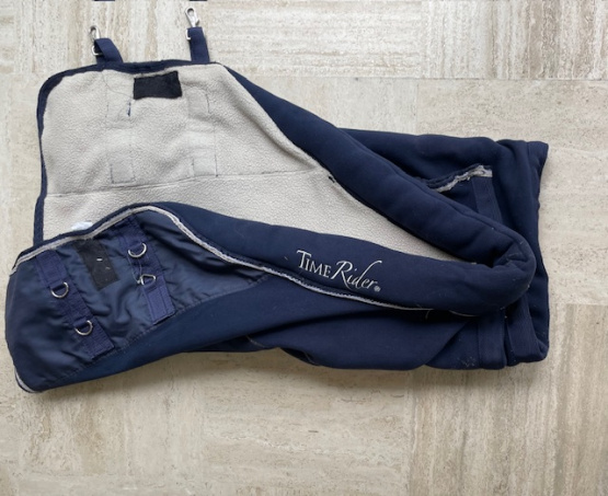 Couverture écurie doublée polaire Time Rider bleu 145 cm occasion
