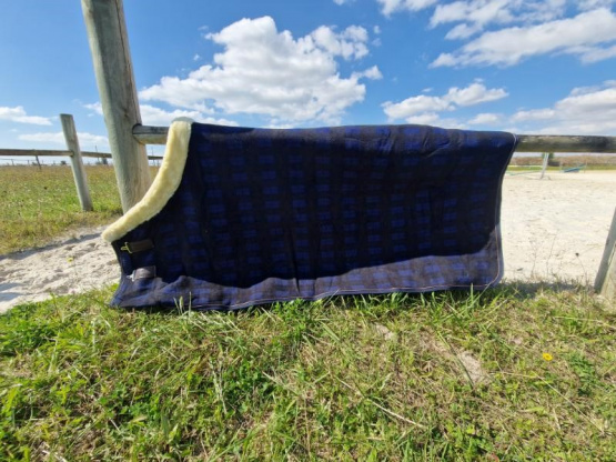 Couverture présentation Kentucky bleu 400g 140 cm occasion