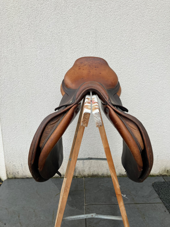 Selle obstacle CWD SE02 17 pouces (2009) occasion