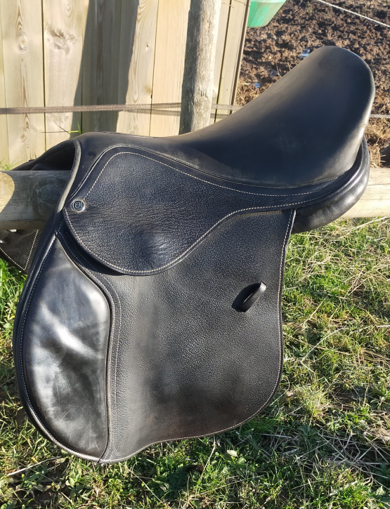 Selle mixte Henri de Rivel 17,5 pouces occasion