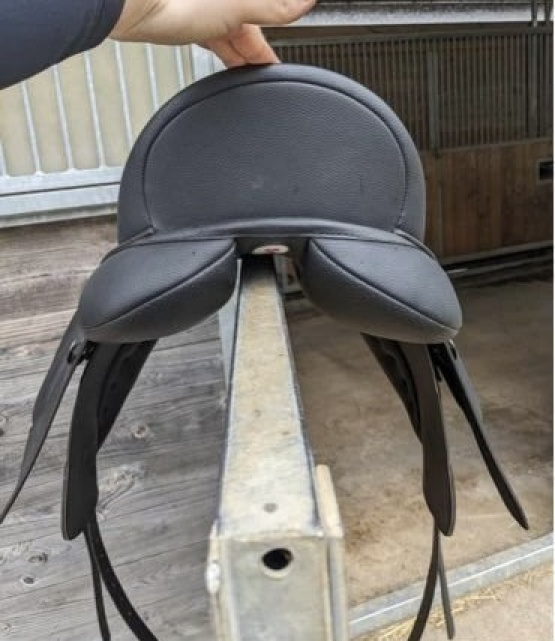 Selle dressage Wintec 500 hart 17 pouces (2022) occasion