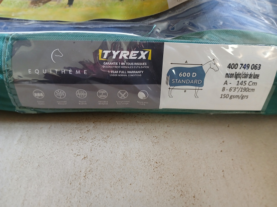 Couverture Equithème Tyrex bleu 150g 145 cm (neuf) occasion