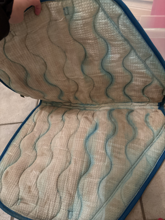 Tapis de selle Equithème bleu coupé (cheval) occasion