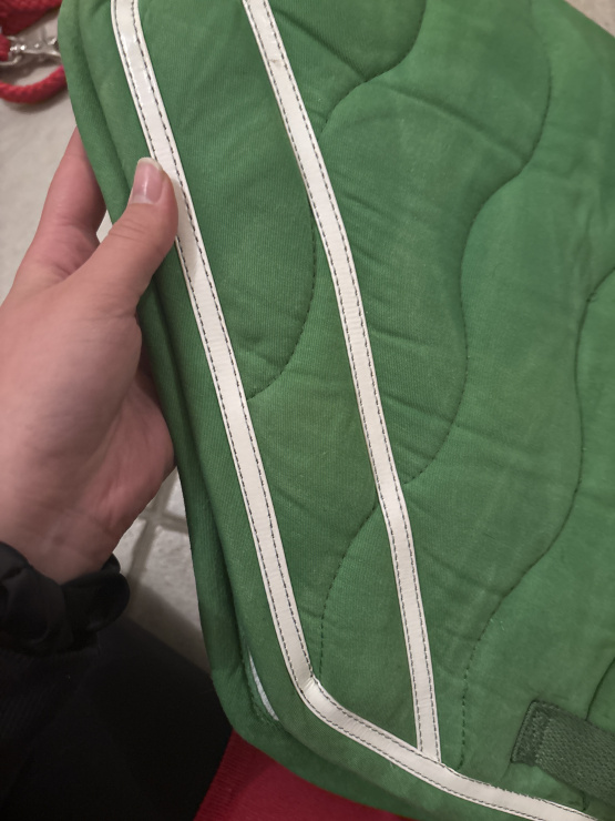 Tapis de selle Equithème vert coupé (poney) occasion