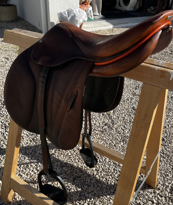 Selle obstacle Butet 17,5 pouces (2013) occasion