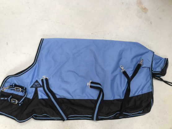 Couverture Equitheme Imperméable noir 130 cm occasion