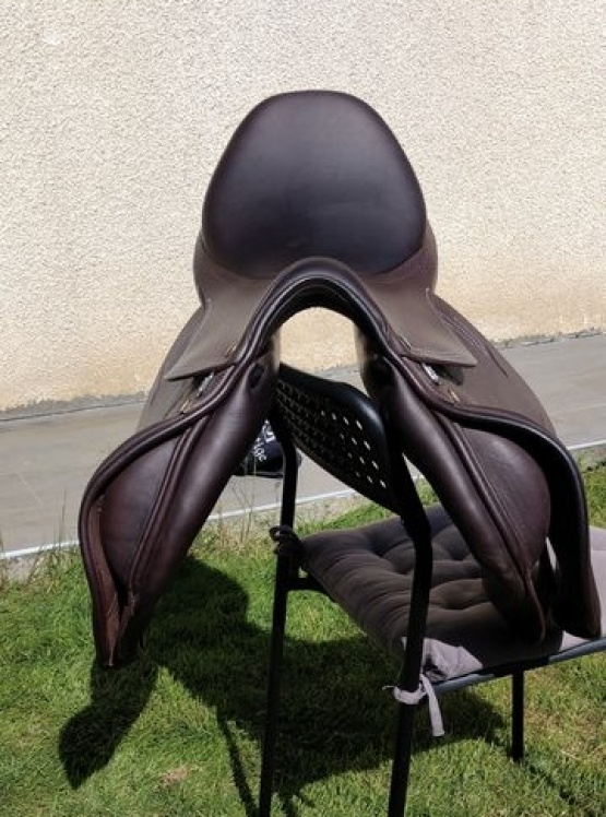 Selle obstacle Prestige Roma Jump 17,5 pouces (2023) occasion