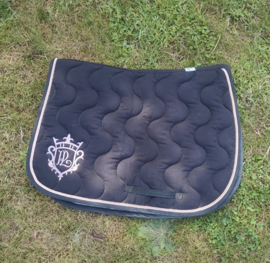 Tapis de selle Pénélope Leprévost noir (cheval) occasion