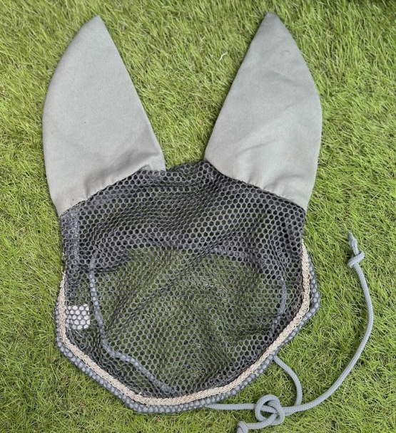 Bonnet gris (cheval) occasion