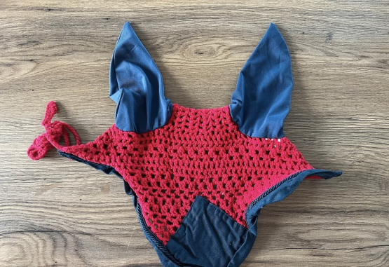 Bonnet bleu & rouge (Poney) occasion