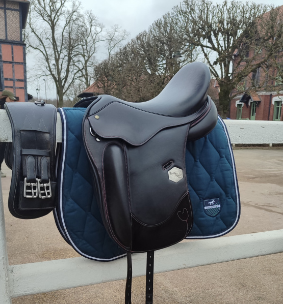 Selle dressage Time Rider Marie France 17 pouces occasion