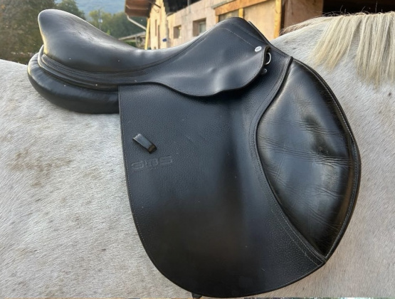 Selle obstacle GBS 17 pouces (2015) occasion Selle obstacle GBS 17 pouces (2015) occasion