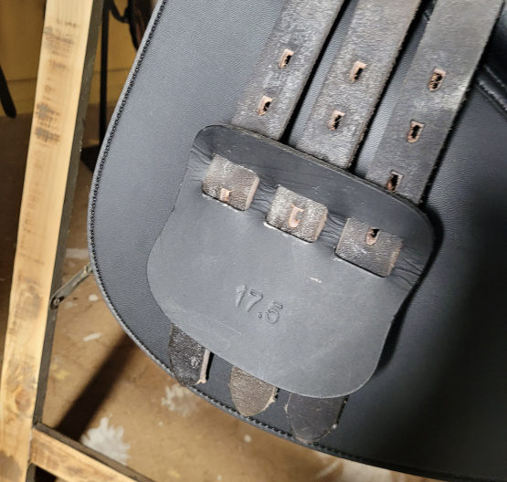 Selle mixte TdeT 17,5 pouces (2025) neuf occasion