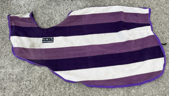 Couvre reins HKM polaire 115 cm occasion Couvre reins HKM polaire 115 cm occasion