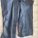 Chaps cuir noir (M) occasion