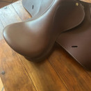 Selle mixte Eric Thomas 17,5 pouces (2023) occasion