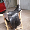 Selle dressage Fouilloux 18 pouces (2015) occasion