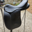 Selle dressage Stübben Genesis 17,5 pouces (2015) occasion