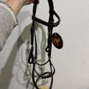Filet / bridon cuir HFI muserolle croisée (poney) neuf occasion