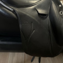 Selle dressage Devoucoux Viktoria 18 pouces (2022) occasion