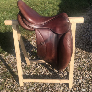 Selle dressage Forestier 17 pouces occasion