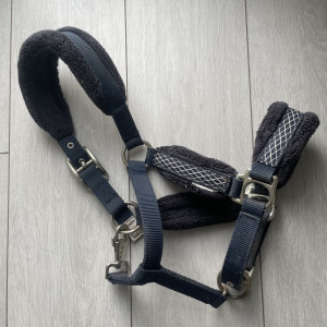 Licol Fouganza mouton synthétique bleu marine (poney) occasion