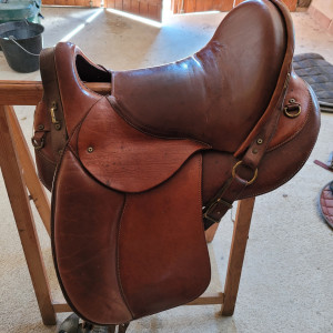 Selle randonnée TH CUIR 16 pouces (2003) occasion