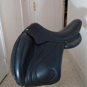 Selle dressage Antares 17 pouces occasion