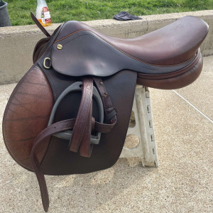 Selle mixte Henri de Rivel 15,5 pouces occasion