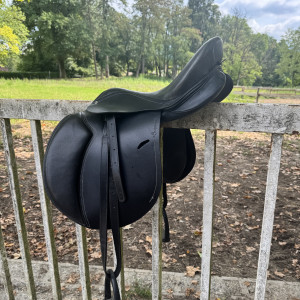 Selle mixte Fouganza 17,5 pouces (2021) occasion