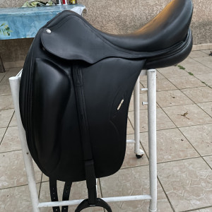 Selle dressage Equipe Emporio 18 pouces occasion