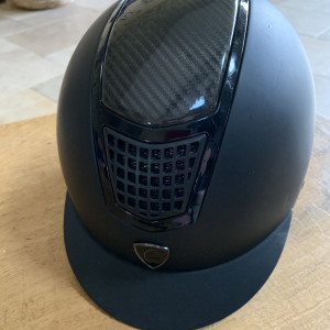 Casque équitation Equithème noir (53-55) occasion