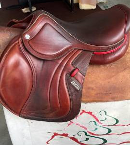 Selle obstacle CWD 2Gs Mademoiselle 17 pouces (2023) occasion