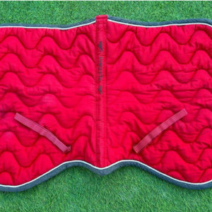 Tapis de selle Equithème rouge occasion