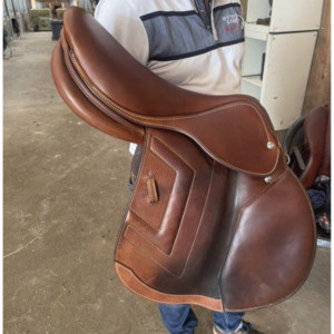 Selle Obstacle Renaissance F 18 pouces (2018) occasion