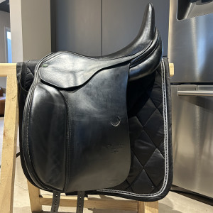 Selle dressage Bliss of London Santos 17.5 pouces (2021) occasion