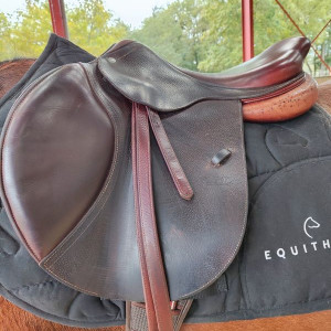 Selle obstacle CWD SE02 17.5 pouces (2012) occasion