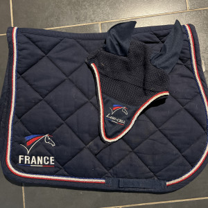 Ensemble tapis & bonnet Lami-cell France occasion