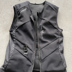 Airbag Horse Pilot et sur-gilet occasion