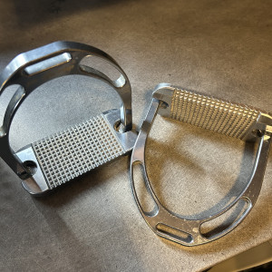 Étriers Jin Stirrup métal occasion