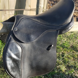 Selle mixte Henri de Rivel 17,5 pouces occasion