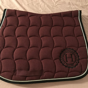 Tapis de selle Harcour Bordeaux occasion