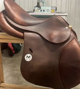 Selle obstacle Meyer Acte 1 17 pouces (2013) occasion