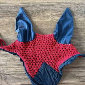 Bonnet bleu & rouge (Poney) occasion