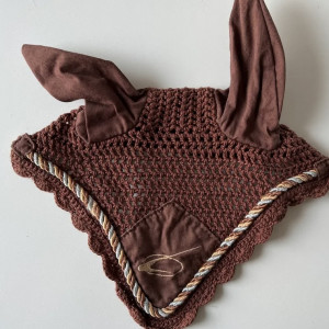Bonnet Lami-Cell marron (cheval) occasion