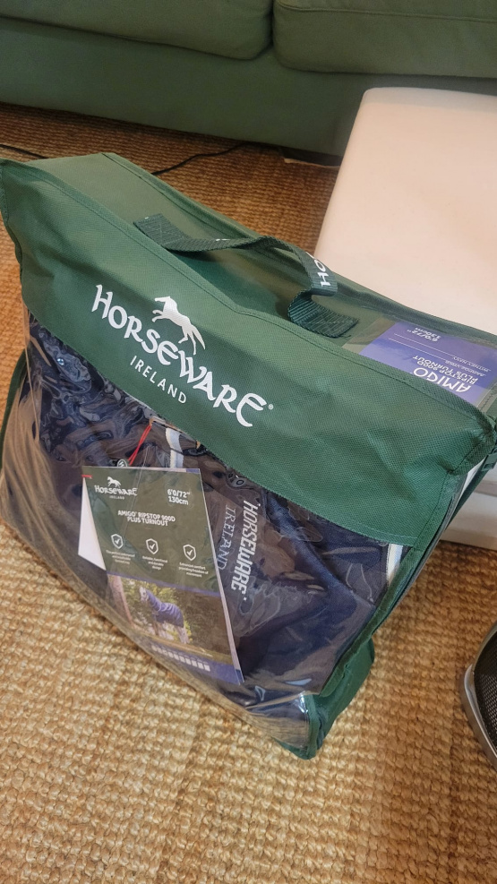 Couverture Amigo Horseware 100g 130 cm neuf occasion