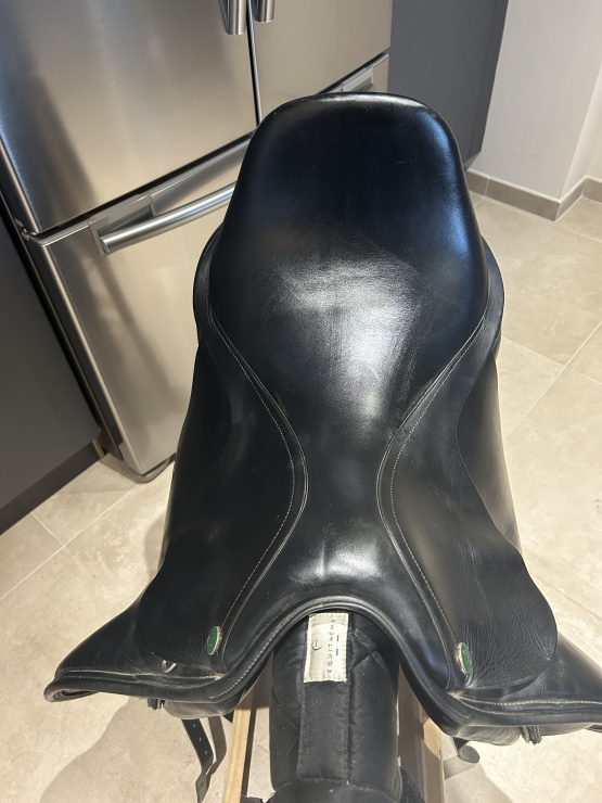 Selle dressage Bliss of London Santos 17.5 pouces (2021) occasion