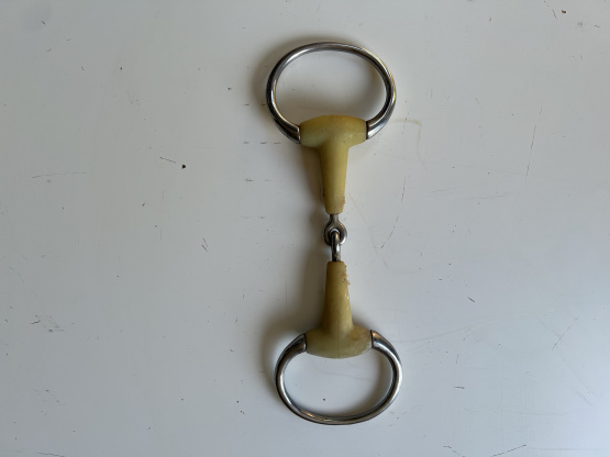 Mors à Olives caoutchouc 125 cm occasion