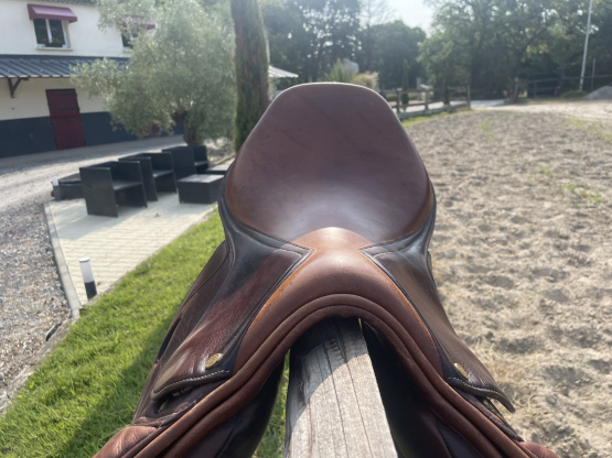 Selle mixte Éric Thomas 17,5 pouces occasion